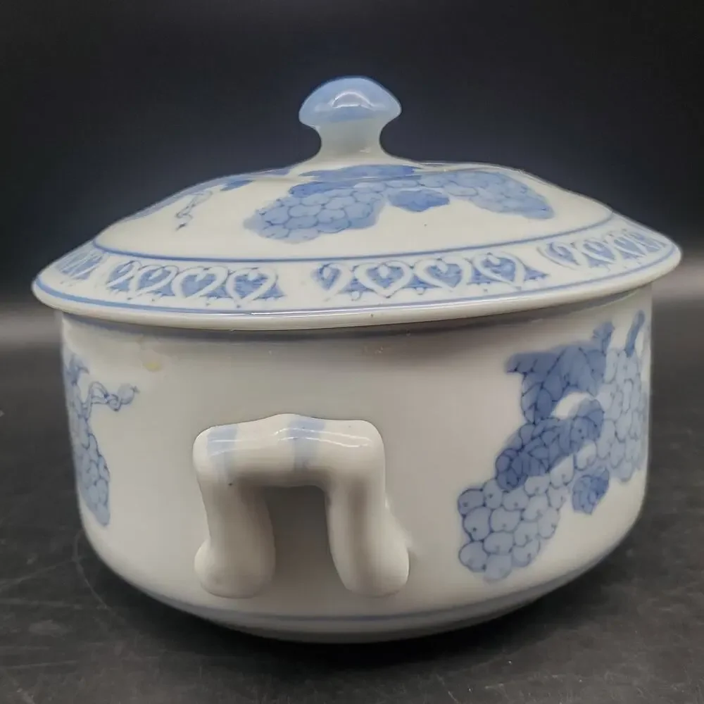 Vintage Blue White Porcelain Covered Vegetable Bowl Grapes China Tureen